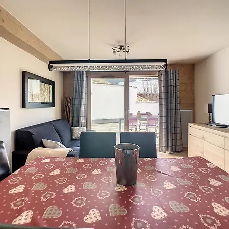 Appartement Rous 03 *