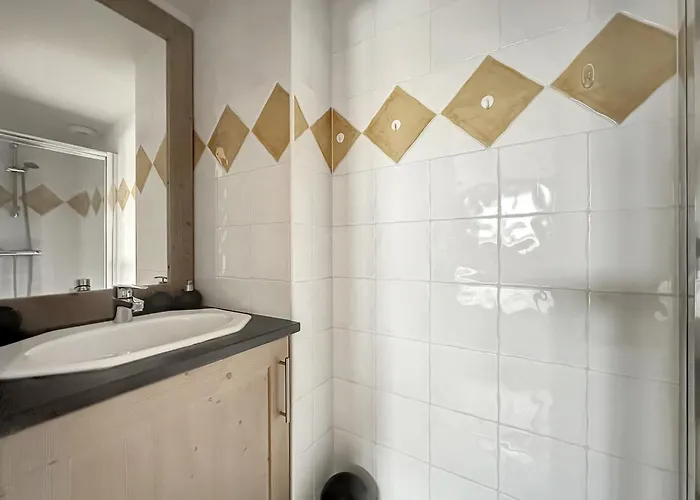 Rous 03 레 카로즈 다라세